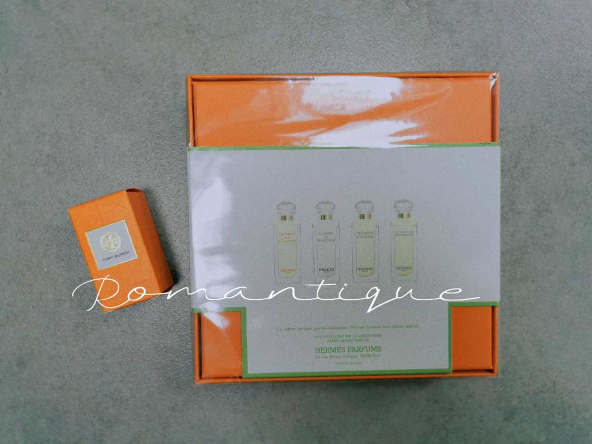 三月初的时候吧，在55的群里看到集美分享的Madewell官