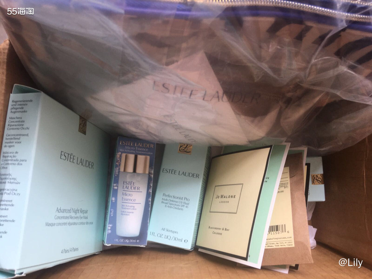 这个包裹是两单合箱出库的，合箱后有换外包装盒，合箱后的重量为