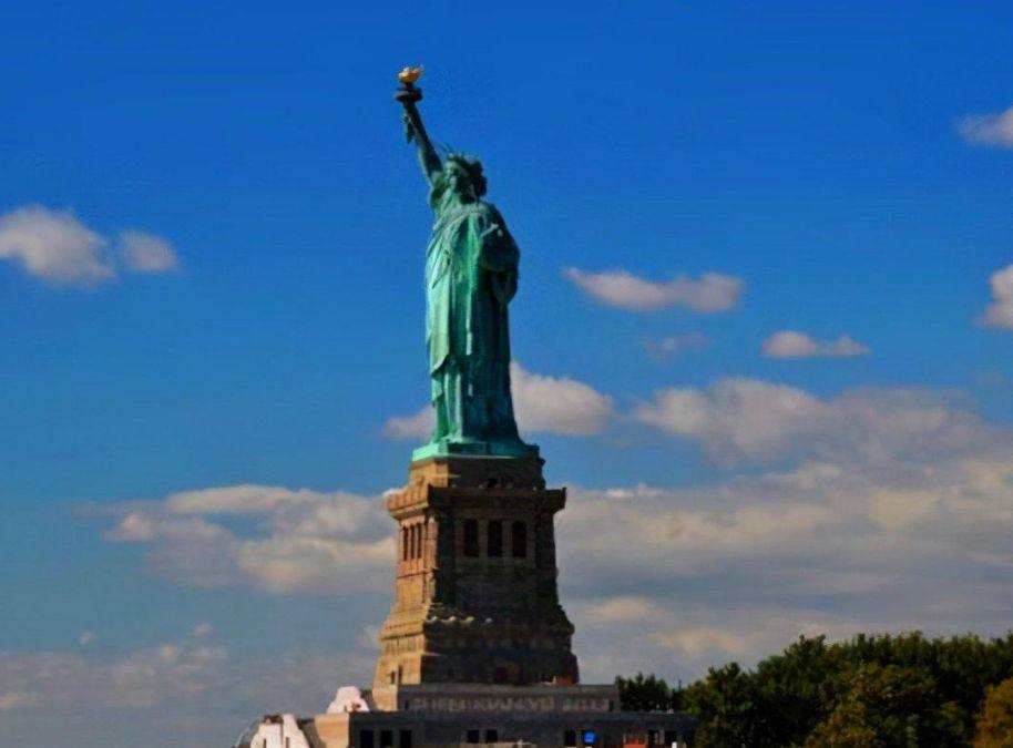 作为海淘一族，都想买遍世界各地，今天我们来看看美国海淘，看他