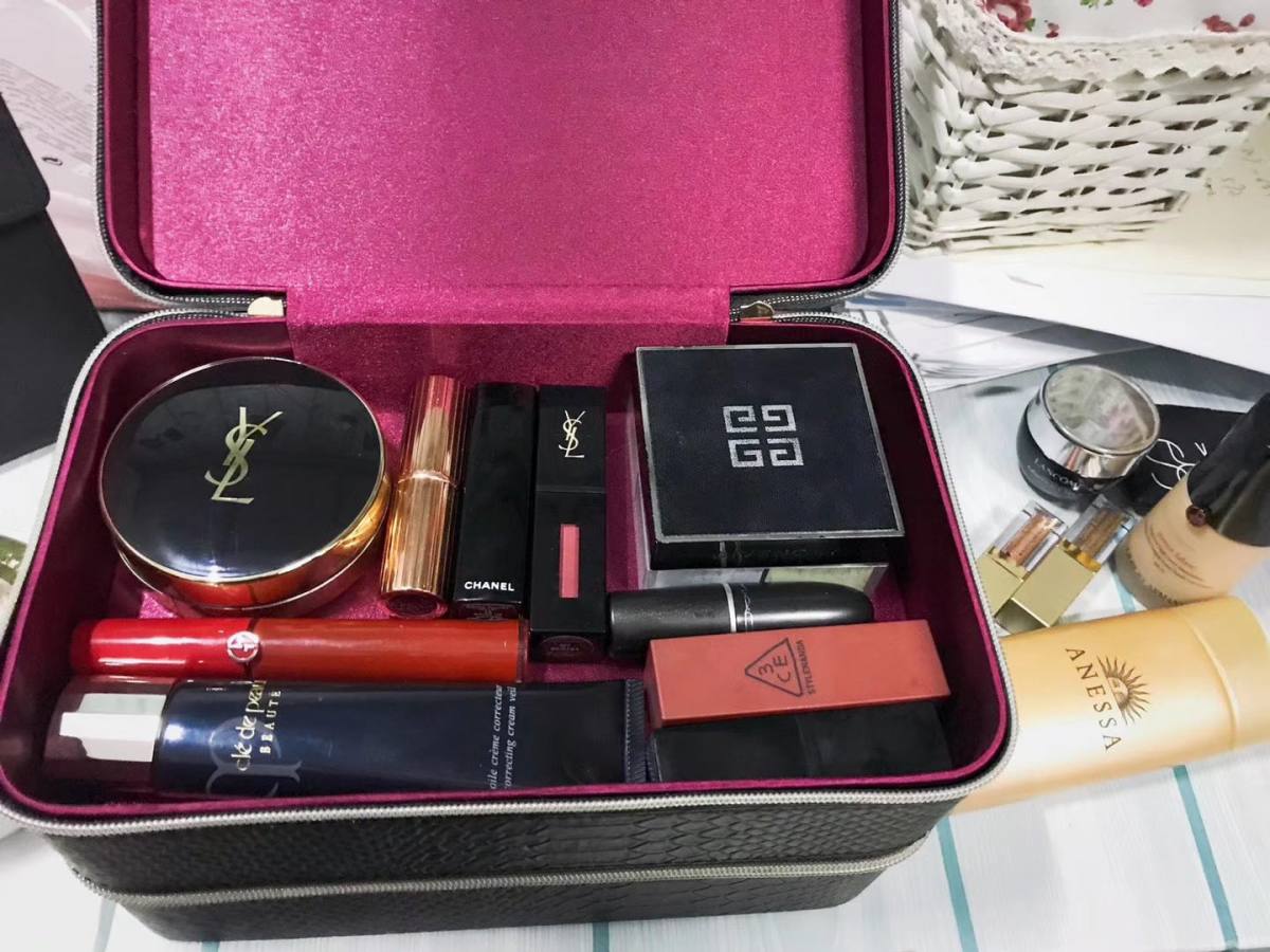 都说清明时节雨纷纷，但是重庆天气很好哎，和朋友一起去了公园，