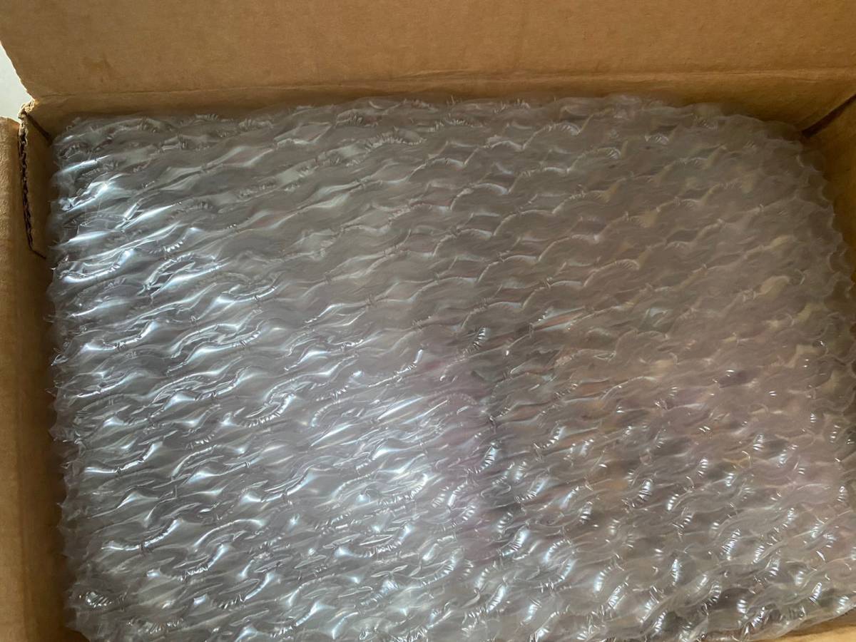 上次发了925的柔雾唇釉 这次中环转运5支口红一块高光2月1