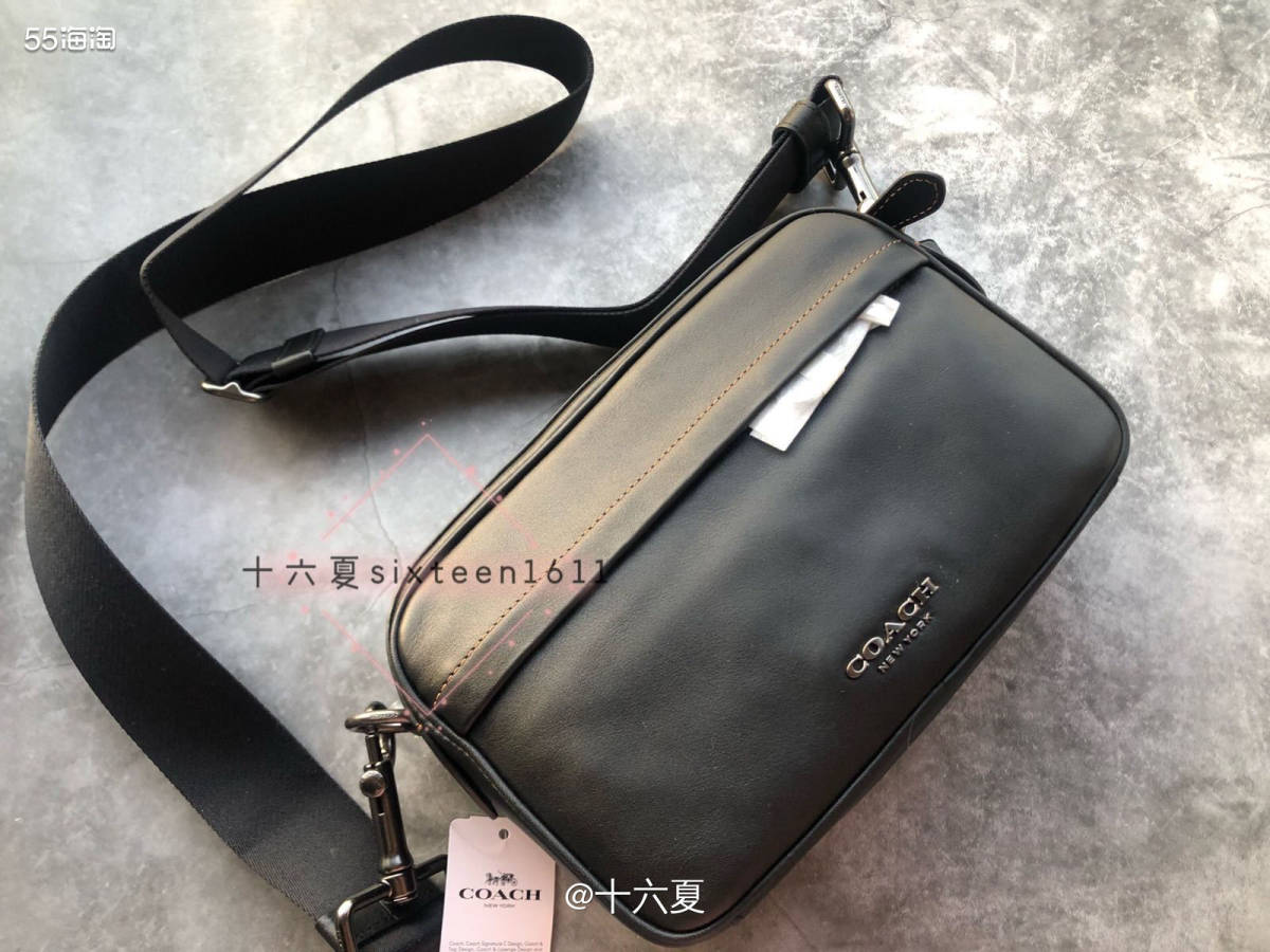 ❤️Coach奥莱男款斜挎单肩包  🌟最近非常迷恋买包包�