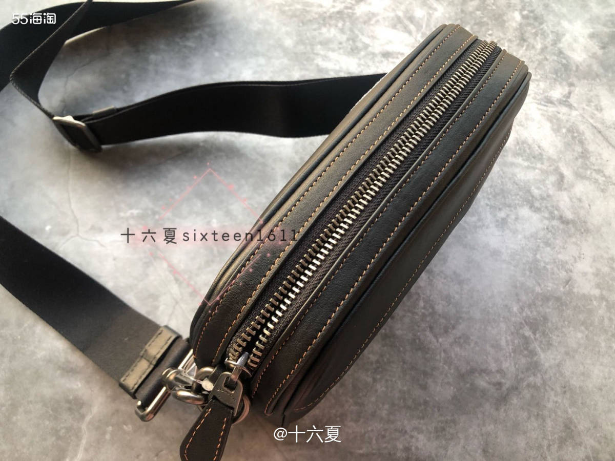 ❤️Coach奥莱男款斜挎单肩包  🌟最近非常迷恋买包包�