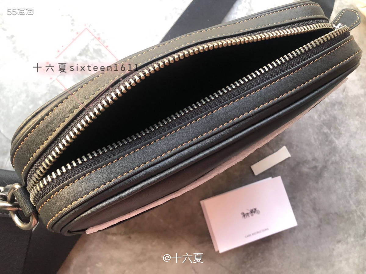 ❤️Coach奥莱男款斜挎单肩包  🌟最近非常迷恋买包包�