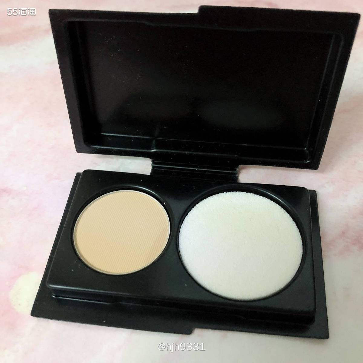 ✨这款超值小样是MAC官网的赠品，拿到手时真不知道它是干什么