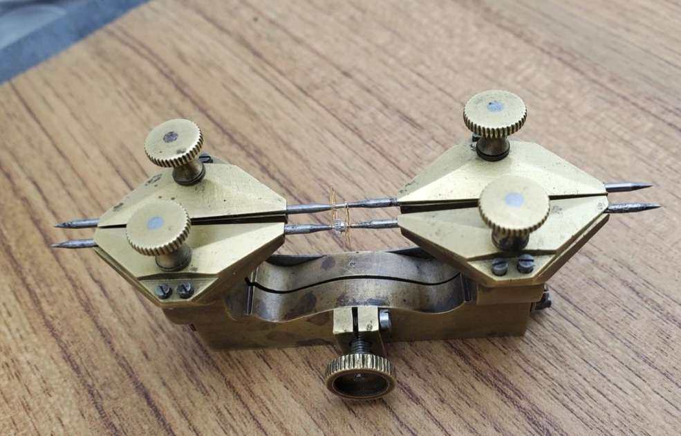 中邮海外购+ ebay +工具 ems编号：BZ003901