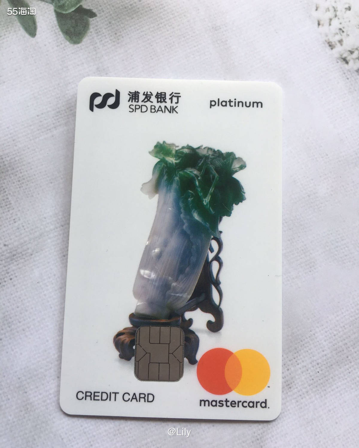 TT王妃梳可以说是非常火的一款梳子，对打结、毛躁的头发非常友