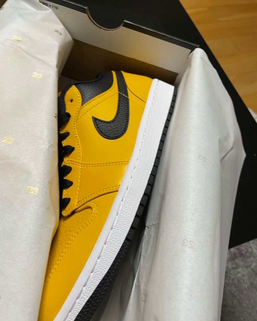 5月第1单 黄色aj1low +【中环转运标准线线路】+不到