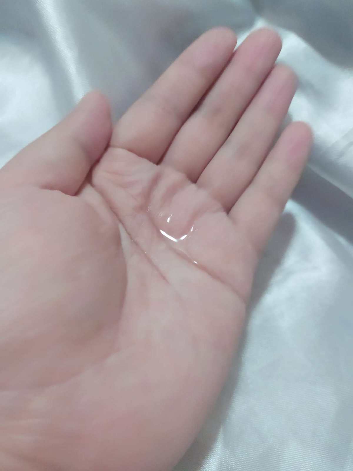 薇诗海雅是专门做玻尿酸的品牌，当只做一个单品就能把这个单品做