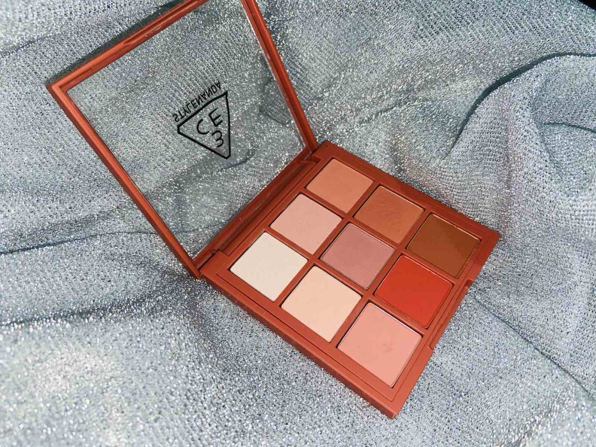 Huda眼影盘完了，今天晒晒我喜欢的另一个牌子，3ce九色盘