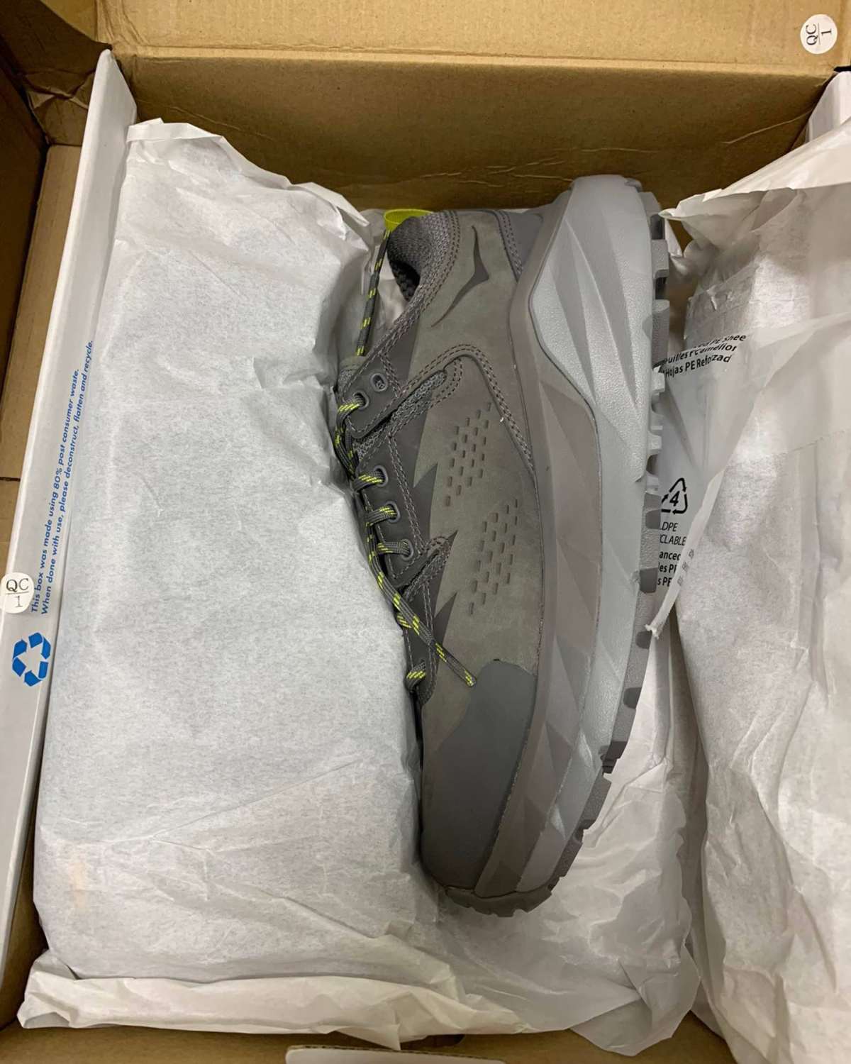 随着hoka one one在国内的热度不断升高，hoka偏