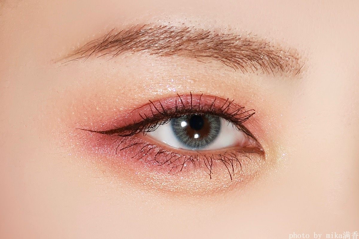 我太喜欢这盘多肉了，既有日常的大地棕色，又有我最爱的紫色，还