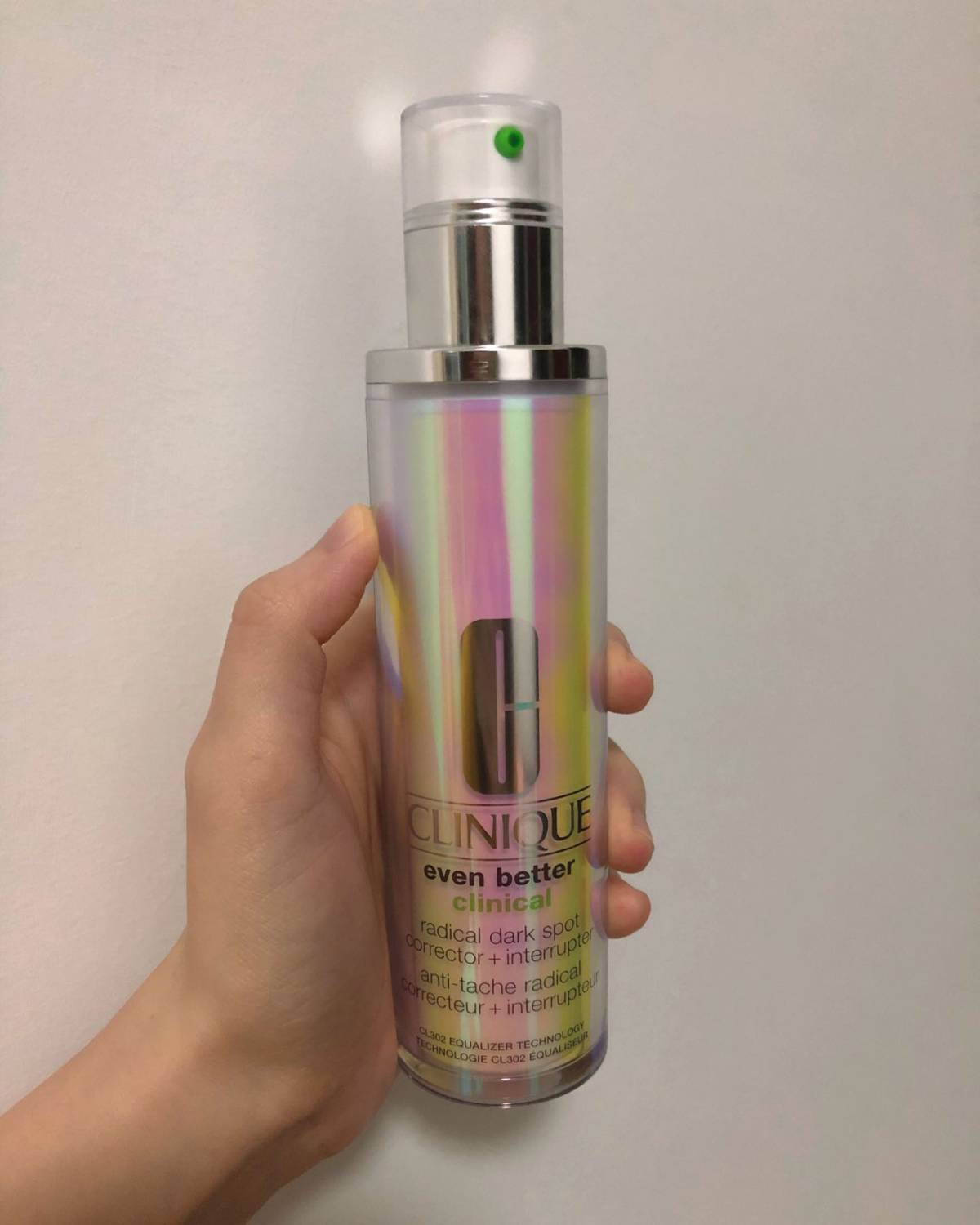 精华红黑榜之红榜 本人肤质混合偏干，夏季T区会出油，冬季偏干