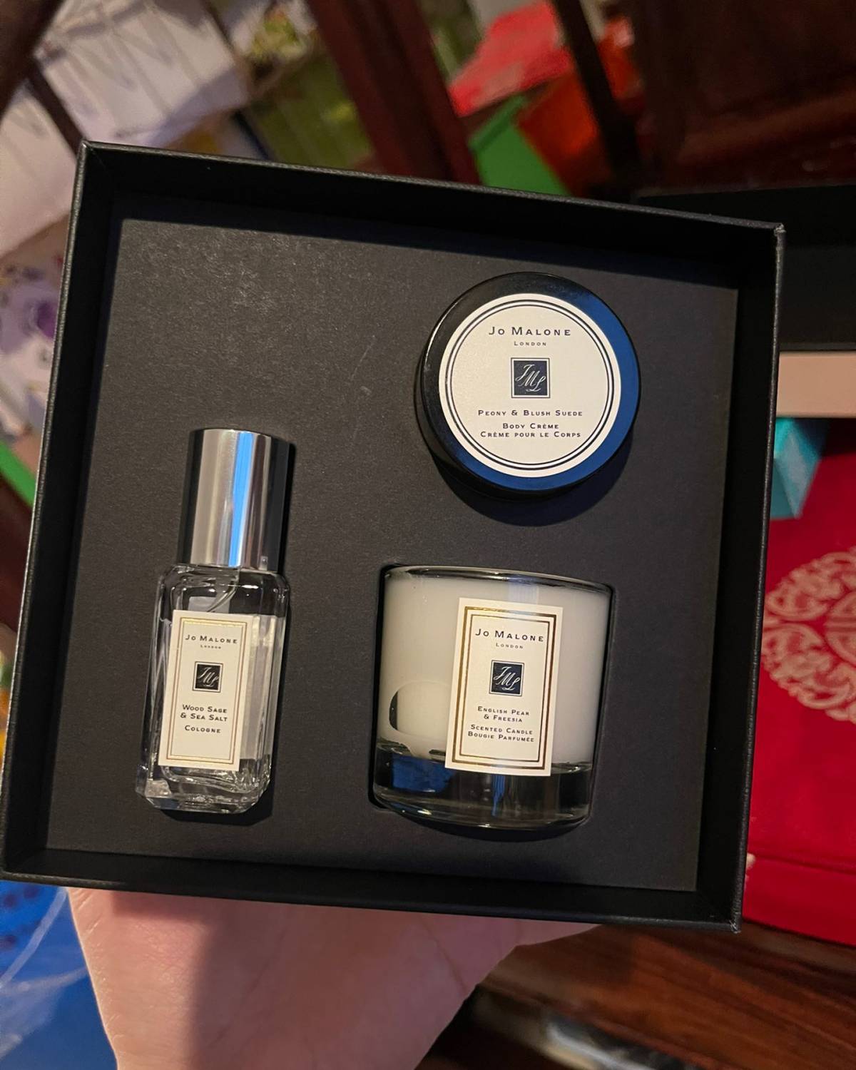 作为丝芙兰的忠实粉丝，真的是觉得简直太好买了！刚入手得时候赶