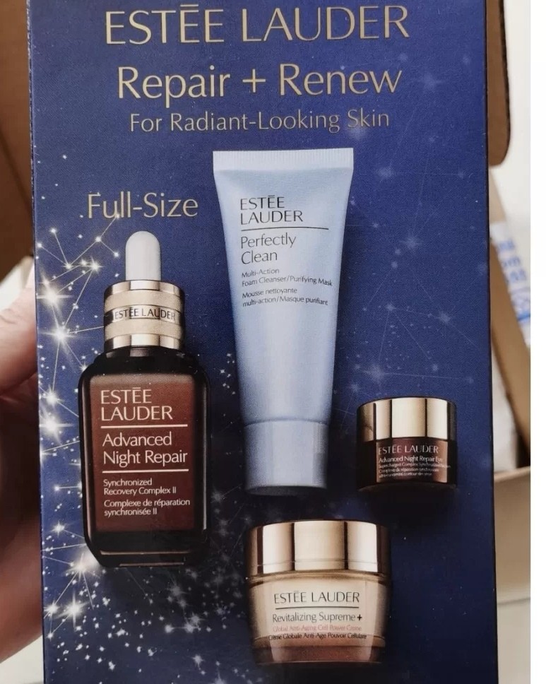 美国雅诗兰黛今年抽风一样，联系他们的客服时而需要梯子，时而不