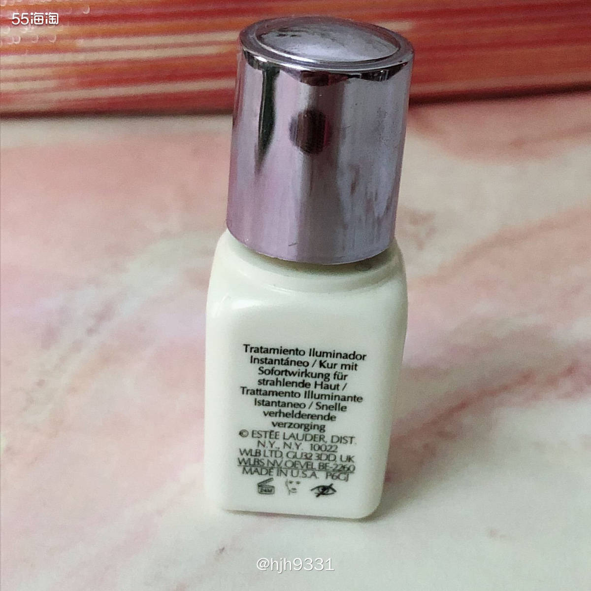 💞雅诗兰黛一直缺少的拳头产品。近年来，雅诗兰黛推出了“肌光