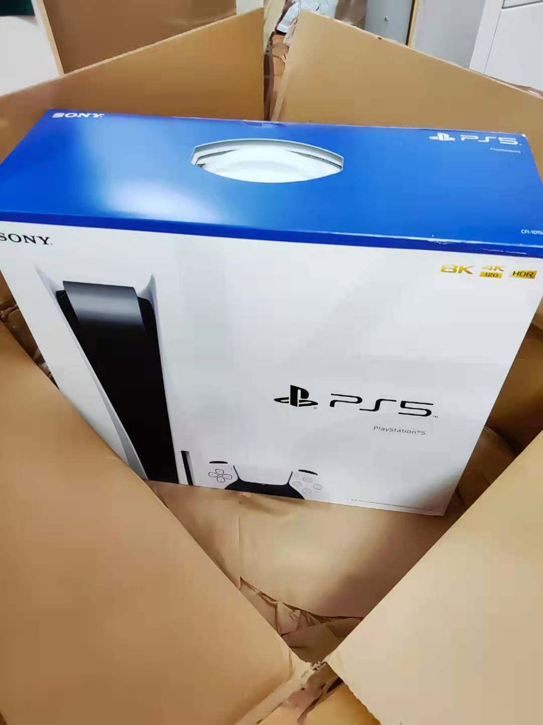 抢了半年多的PS5，终于抢到了。怀着激动的心情，上来晒个单，