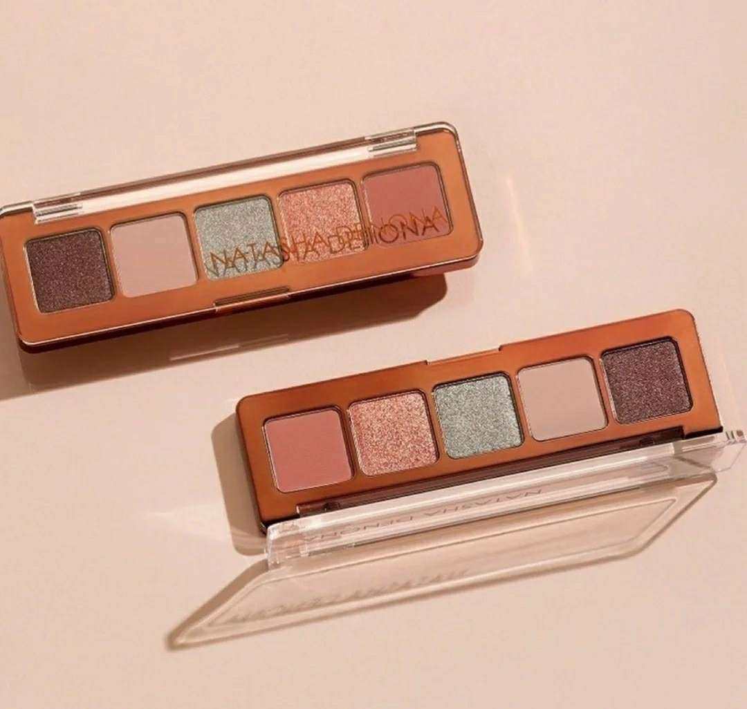 Natasha Denona是专柜高奢类类眼影，大盘子平常很