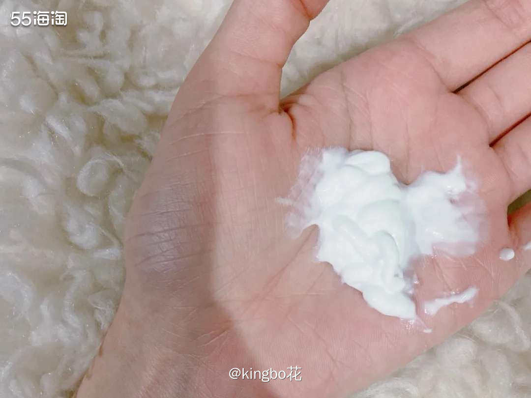 🔴为了跟社区换倩碧紫胖子卸妆膏，我用了芙丽芳丝洁面，于是又