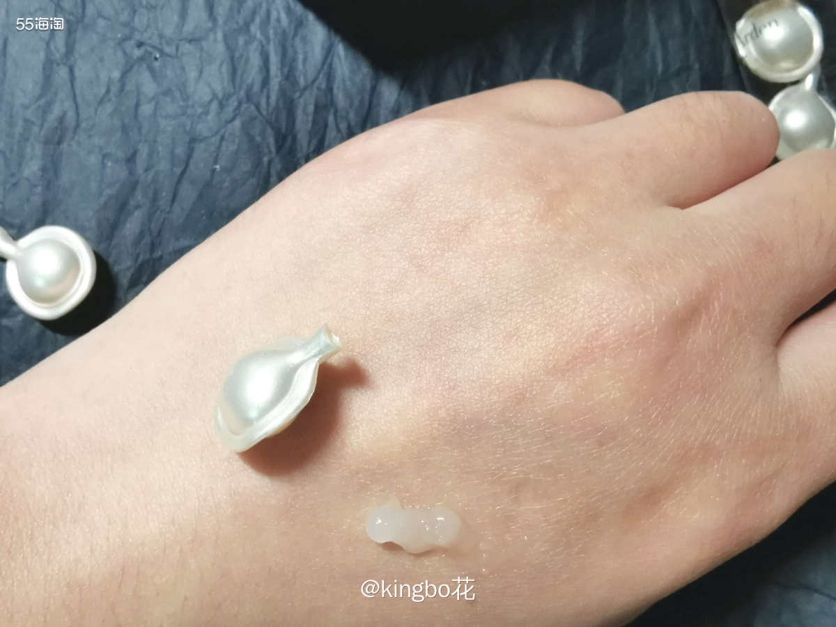 🔴刷酸后要做好保湿，雅顿啵啵胶这时候就发挥用途了！  🔴