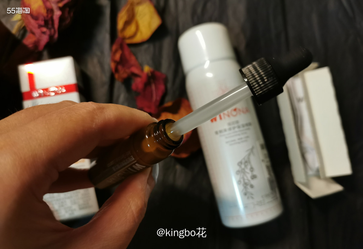 🍒国货中专注皮肤屏障修护的有薇诺娜和玉泽。  🍒对于玉泽