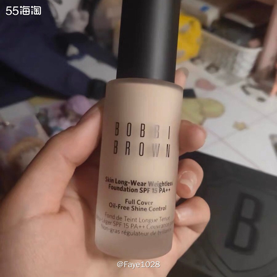 李佳奇强烈的粉底——芭比布朗清透持妆粉底液  应该没有几个女