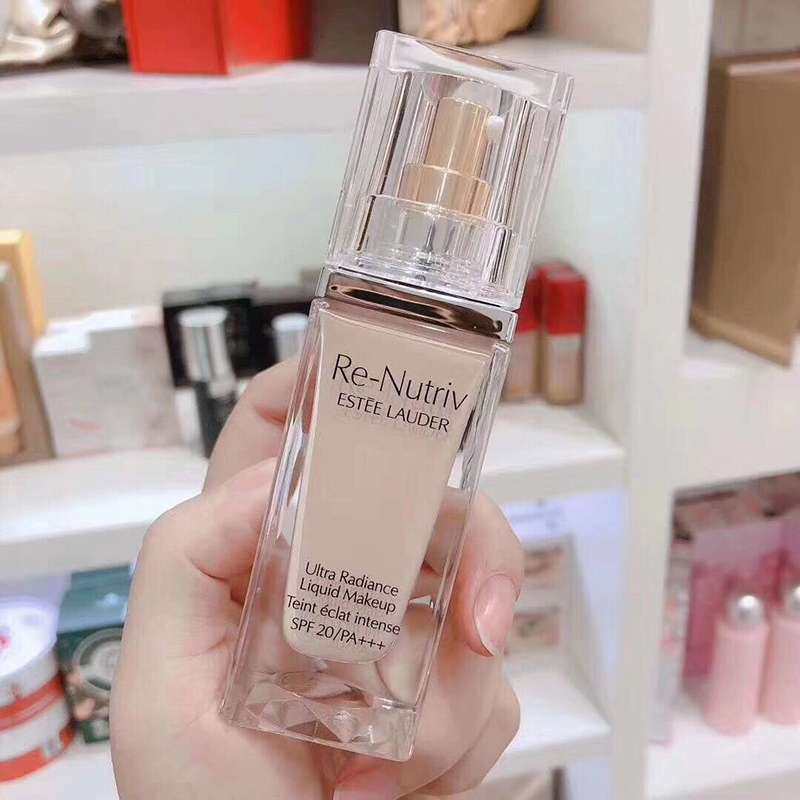 💄雅诗兰黛沁水粉底液和白金粉底分别适合什么肤质，哪个更持久