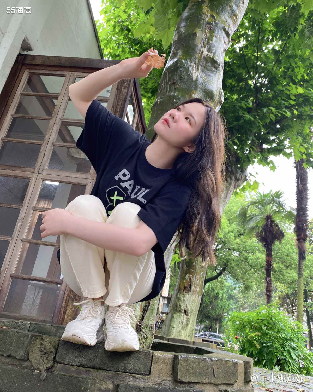夏日穿搭情侣款怎么配？ 男生毕竟不能穿裙子 所以只能看向万能