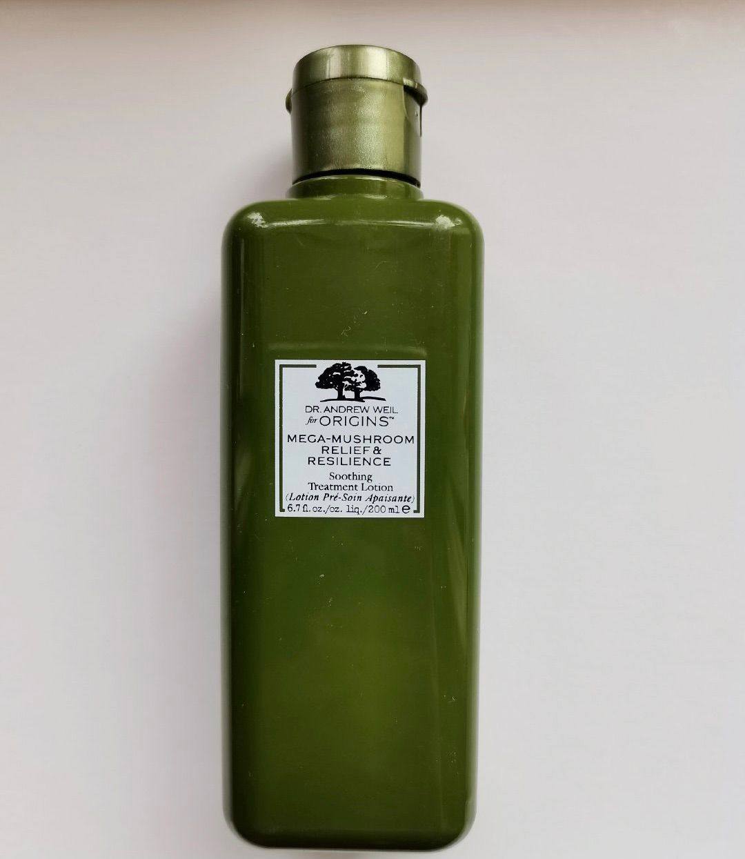 悦木之源菌菇水适合任何肤质，保湿、舒缓、、消炎、抗氧化等等优