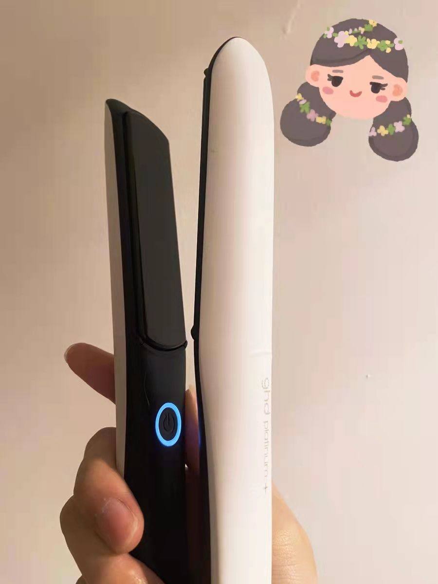 大部分女孩子都喜欢折腾自己的头发，有时候想短发，有时候又想要