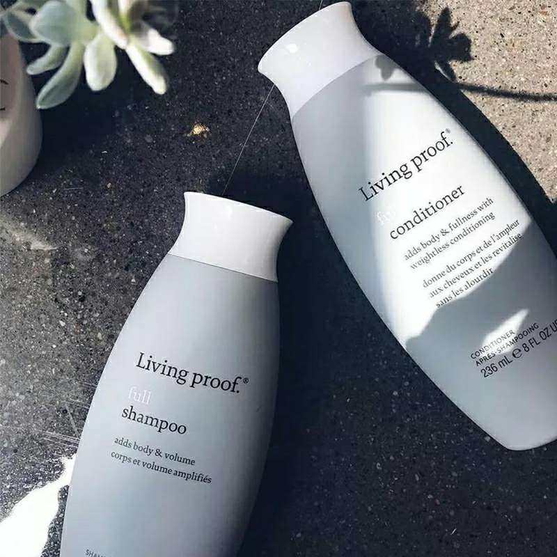 Living proof是美国专业做洗护的品牌。我之前买过它