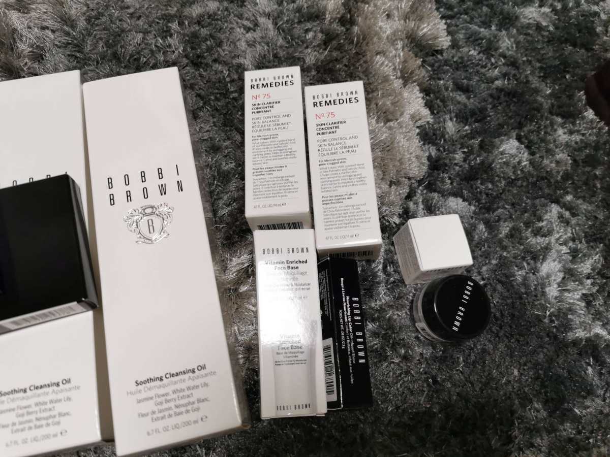 BOBBI BROWN卸妆油确实很好用，尤其是秒乳化超级适合