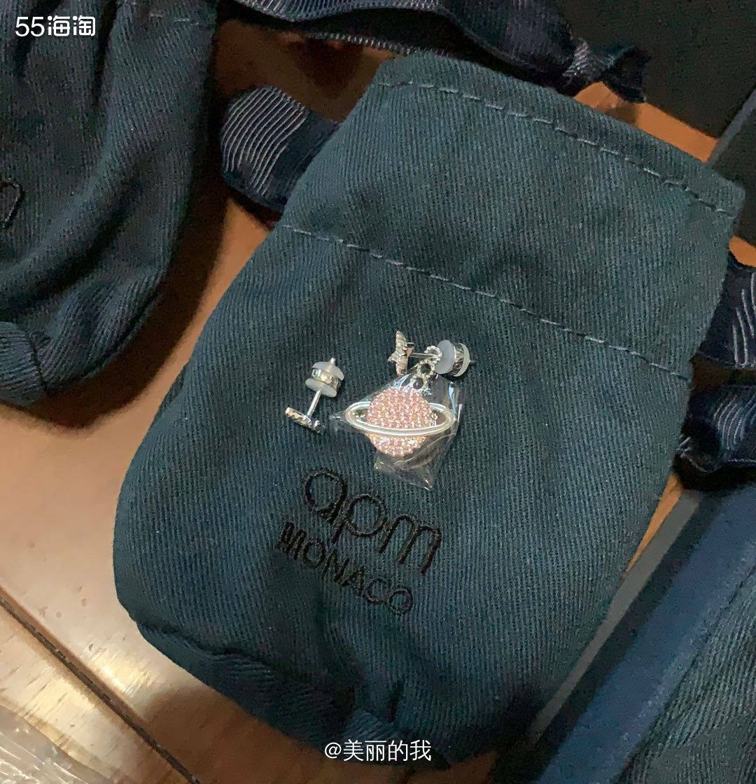 这是每穿一次都会被夸一次～朋友都问我拿链接🔗的格子裙👗 
