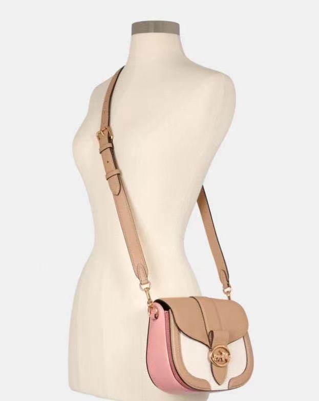 🌹购买网站：Coach Outlet  🌹购买物品：乔马