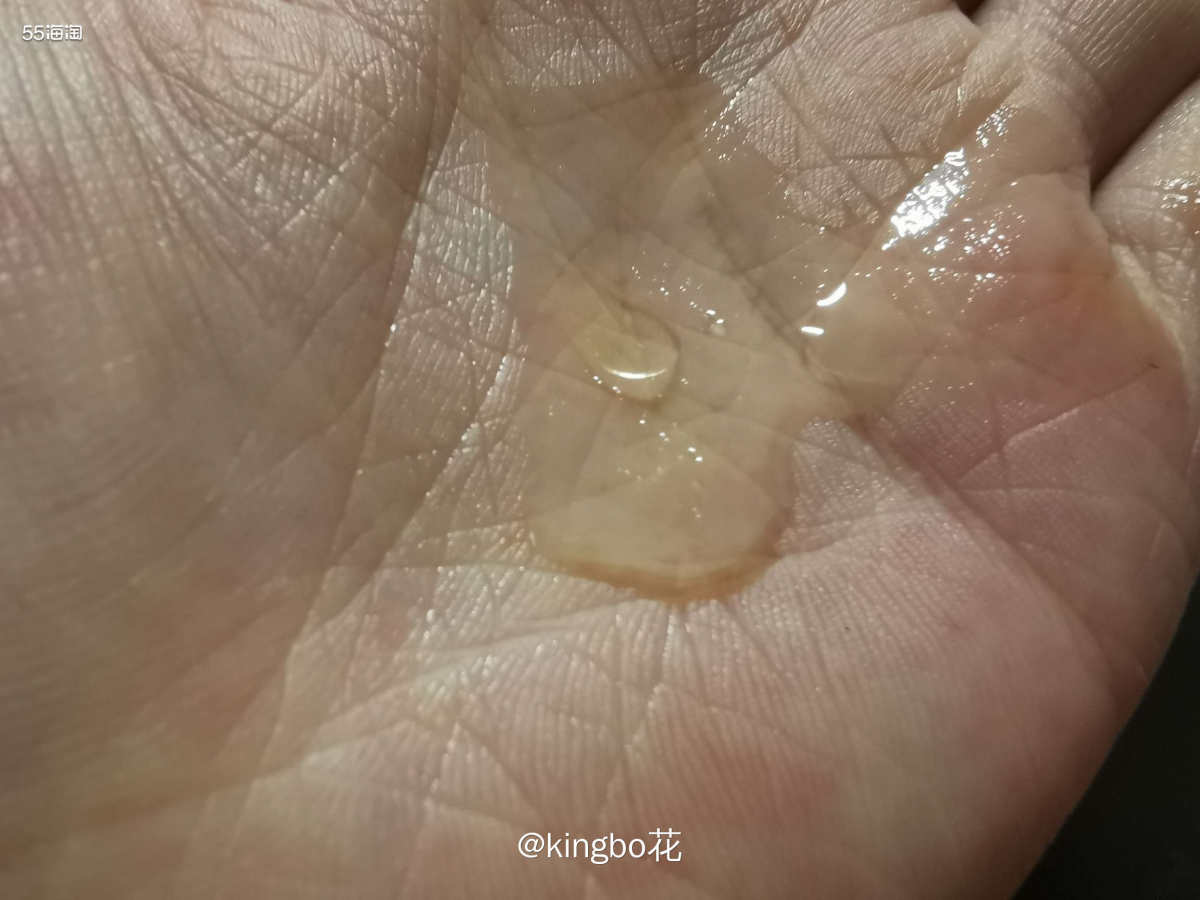 🔴之前在各种直播间及平台看到过夜皇后精华的宣传，一直被这个