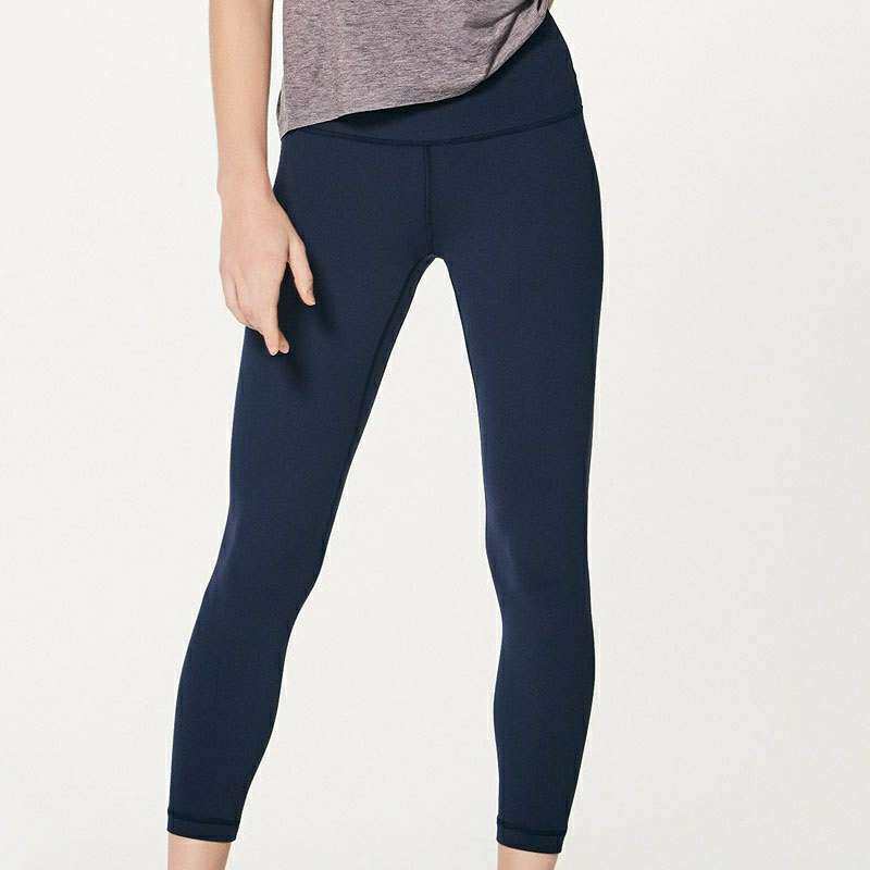 Lululemon是一家专业做运动服饰尤其是瑜伽裤的品牌，它
