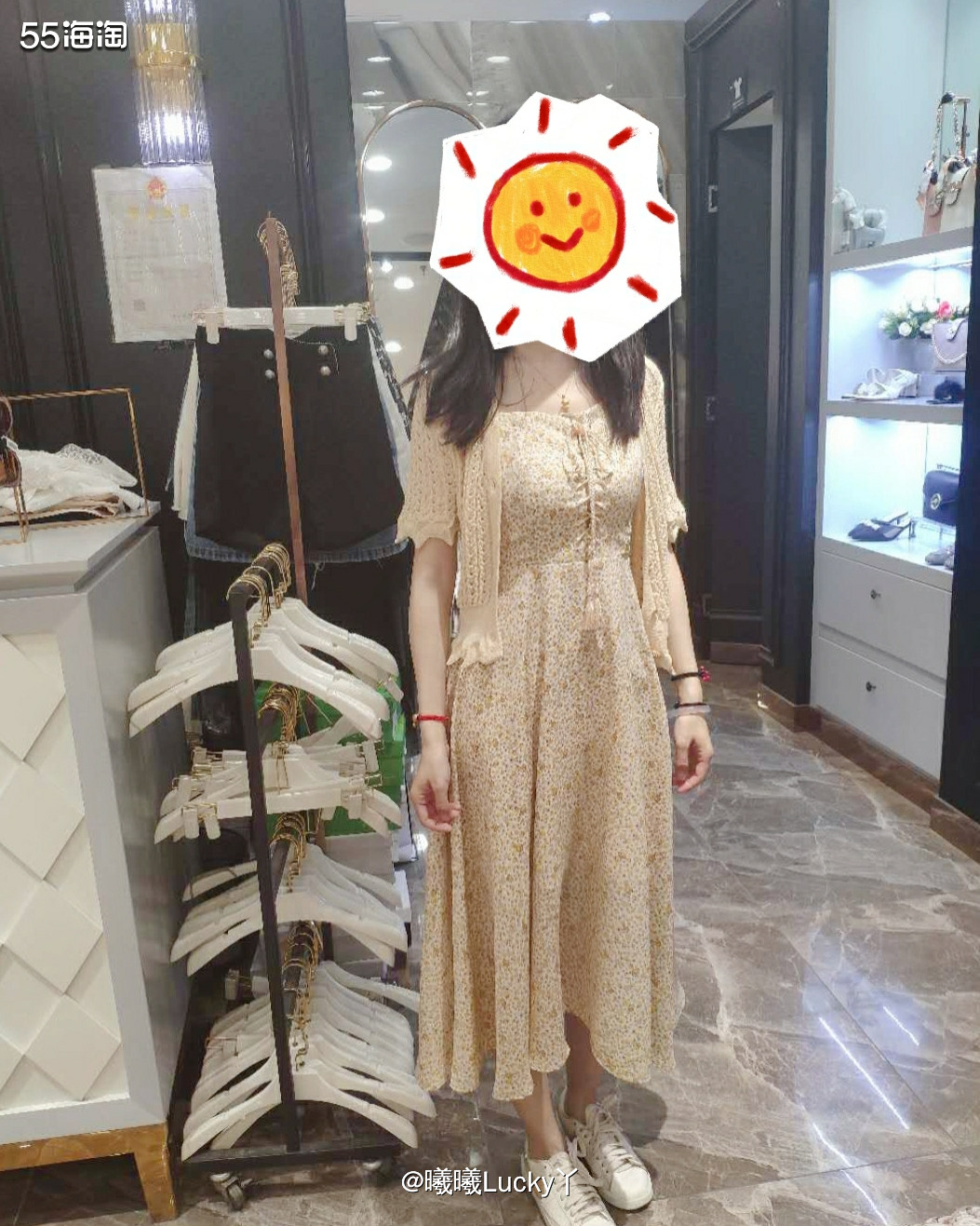 一周穿搭打卡✔ 开衫+碎花长裙  ♛今年好流行小碎花呀，逛街