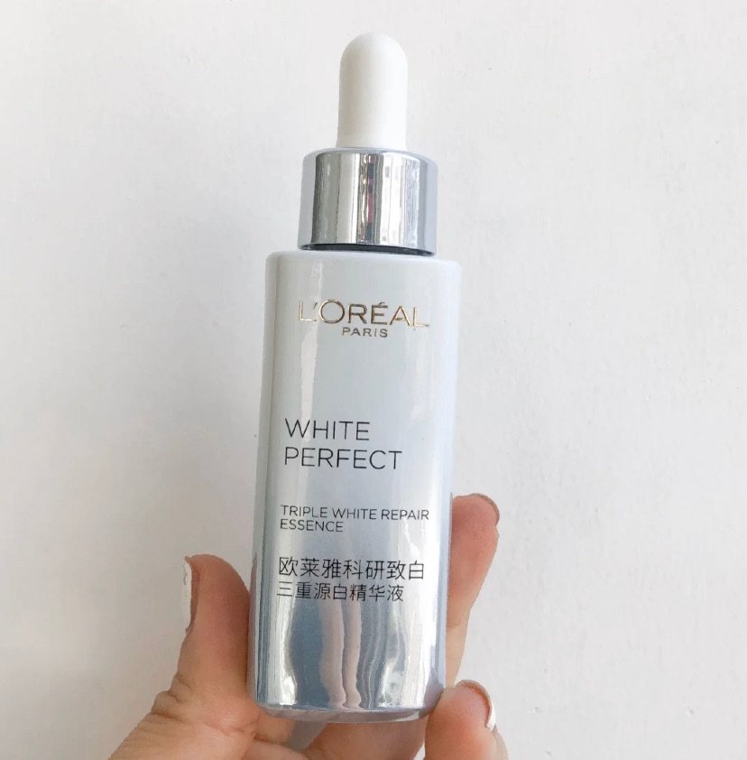 🌟欧莱雅的这款精华配方真的超级华丽，可谓是下足了本钱和科技