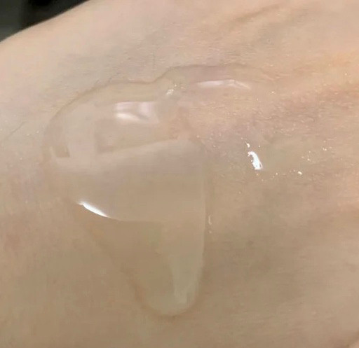 🌟德国的芭乐雅的好评是也比较高的，胶囊式的精华非常方便携带