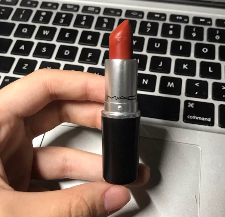 美国运通**活动50块钱买mac最热门麻辣鸡丝色号,冲!