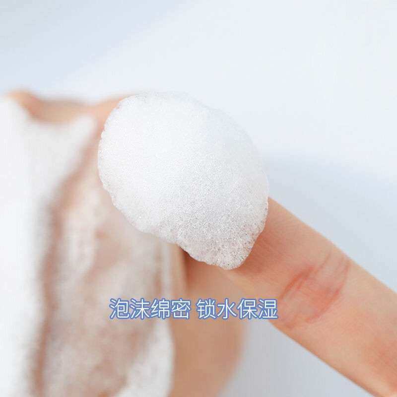 Elta MD 是美国大热的专业品牌，是美国皮肤科师用的护肤