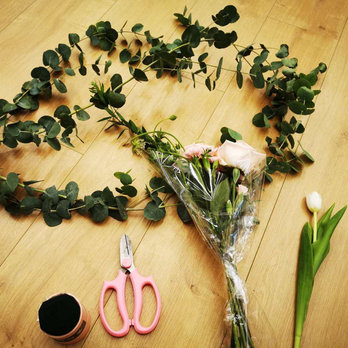 一个真正懂得生活的女人，不仅仅会打扮自己，更会布置居室、装扮