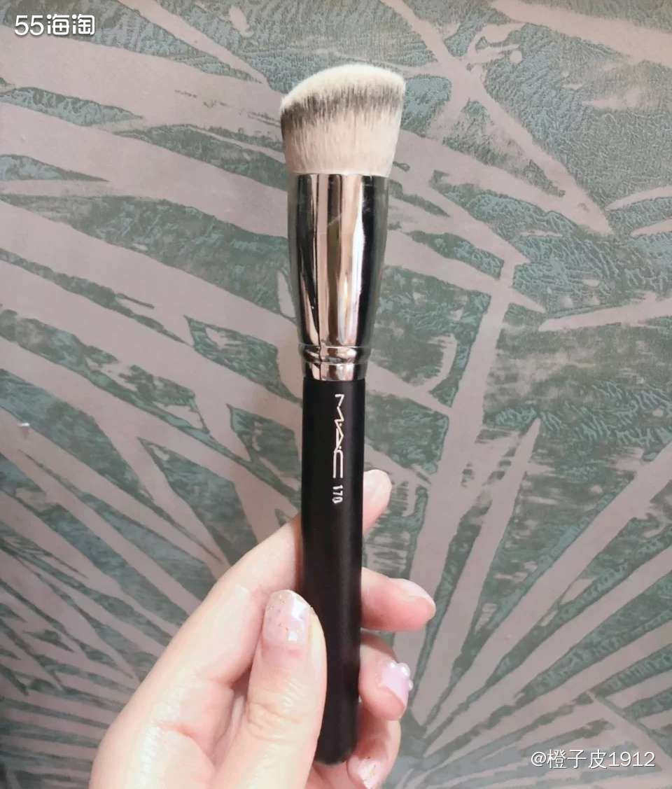 运通卡好物种草~Mac 170粉底刷-打造完美底妆的秘密武器