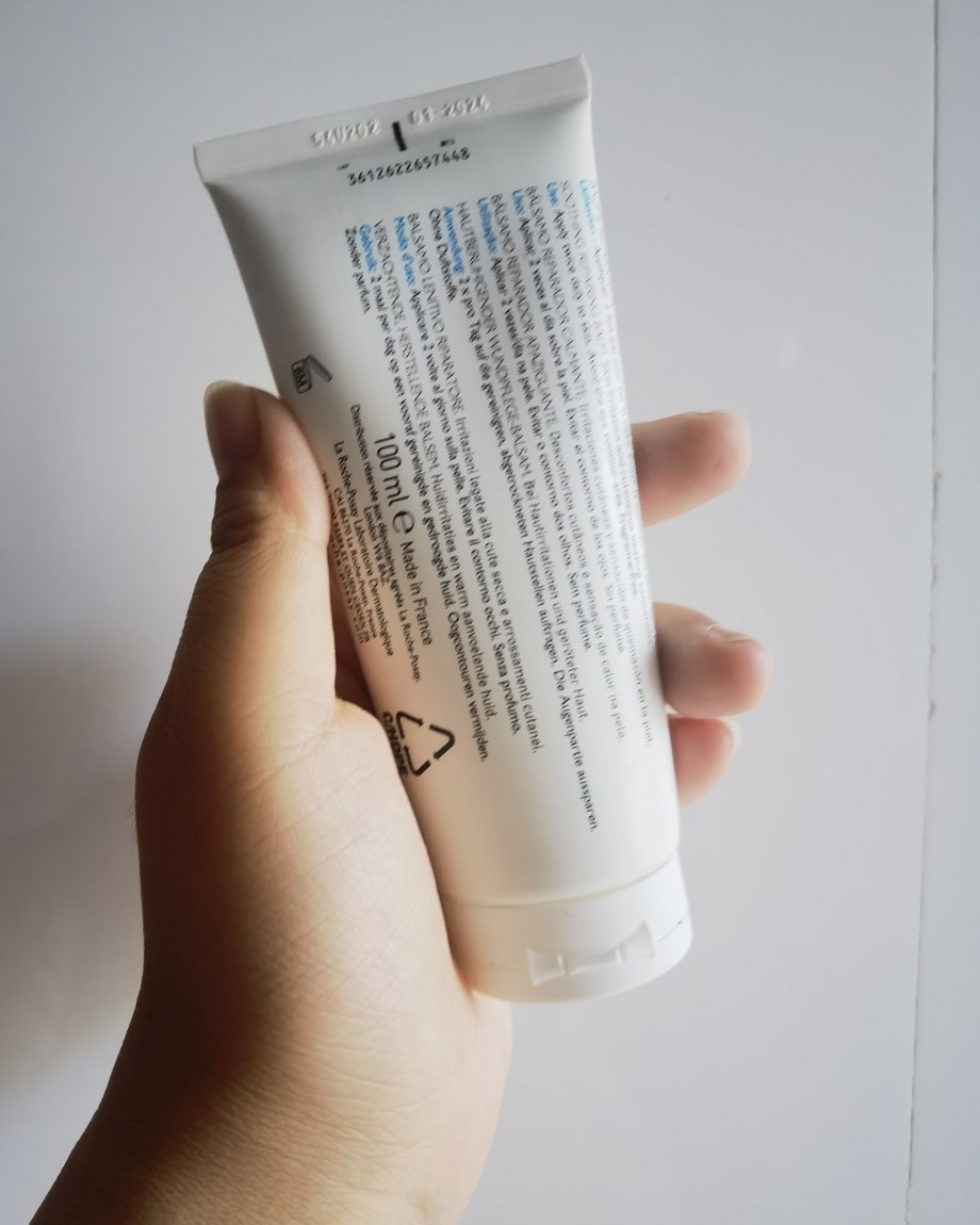 特殊时期习惯性爆痘，反反复复，被困扰了好久。 爆痘用粉底覆盖