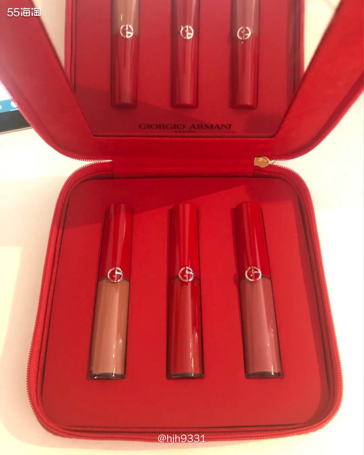 购买网站：Lookfantastic  种草物品：阿玛尼唇釉