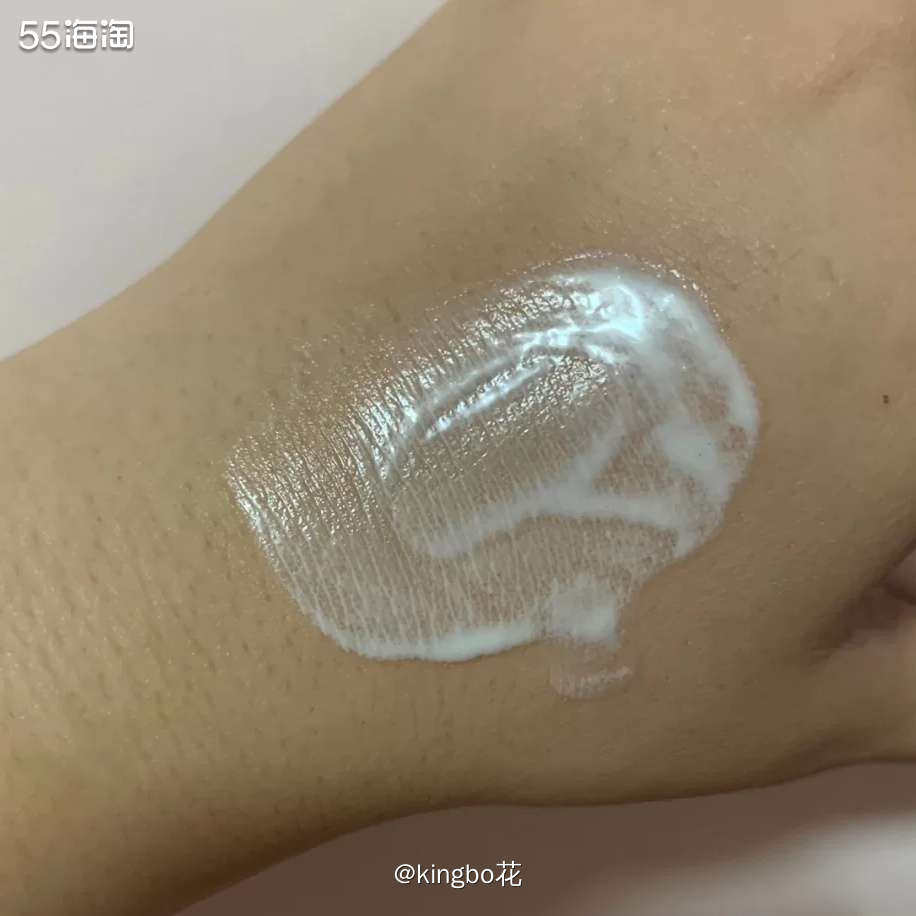 🔴运通好物种草，理肤泉大哥大，又抗氧化，清爽透薄不闷痘  