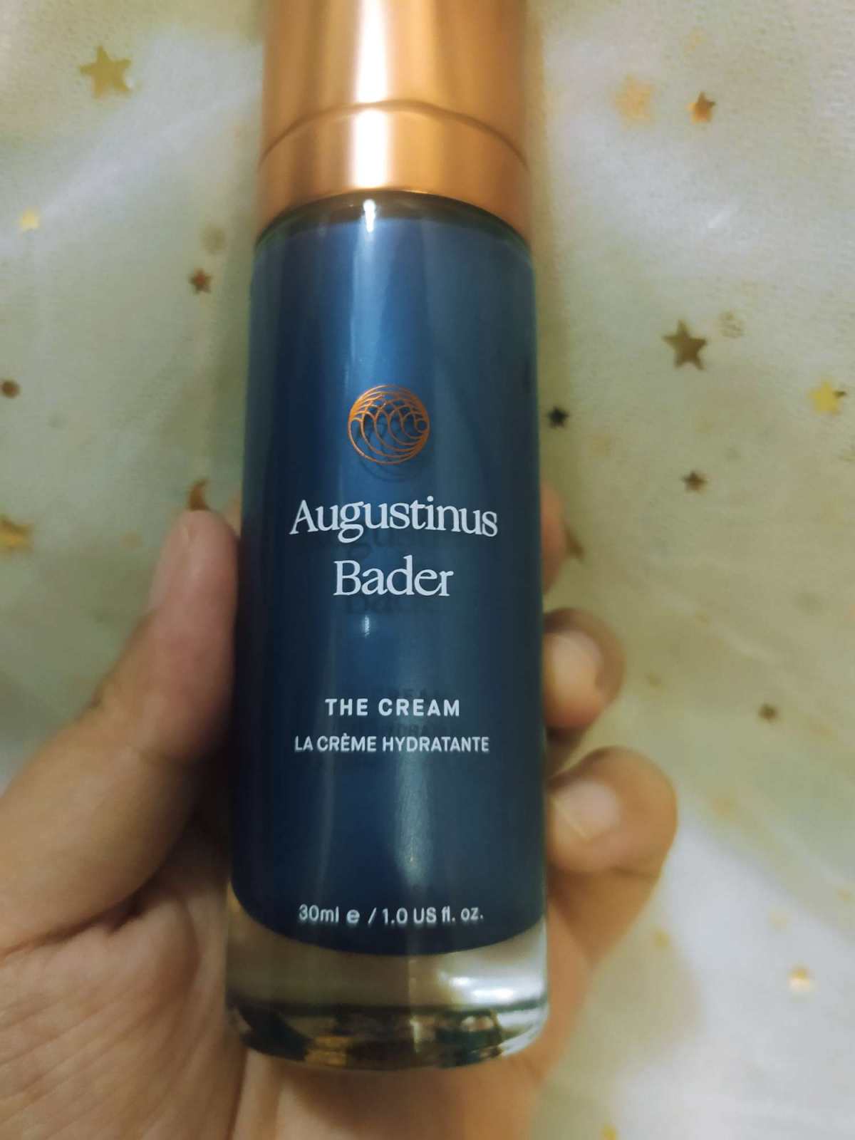 不用不知道，一用才觉得我在之前用蓝面霜的那段时间皮肤真的是非