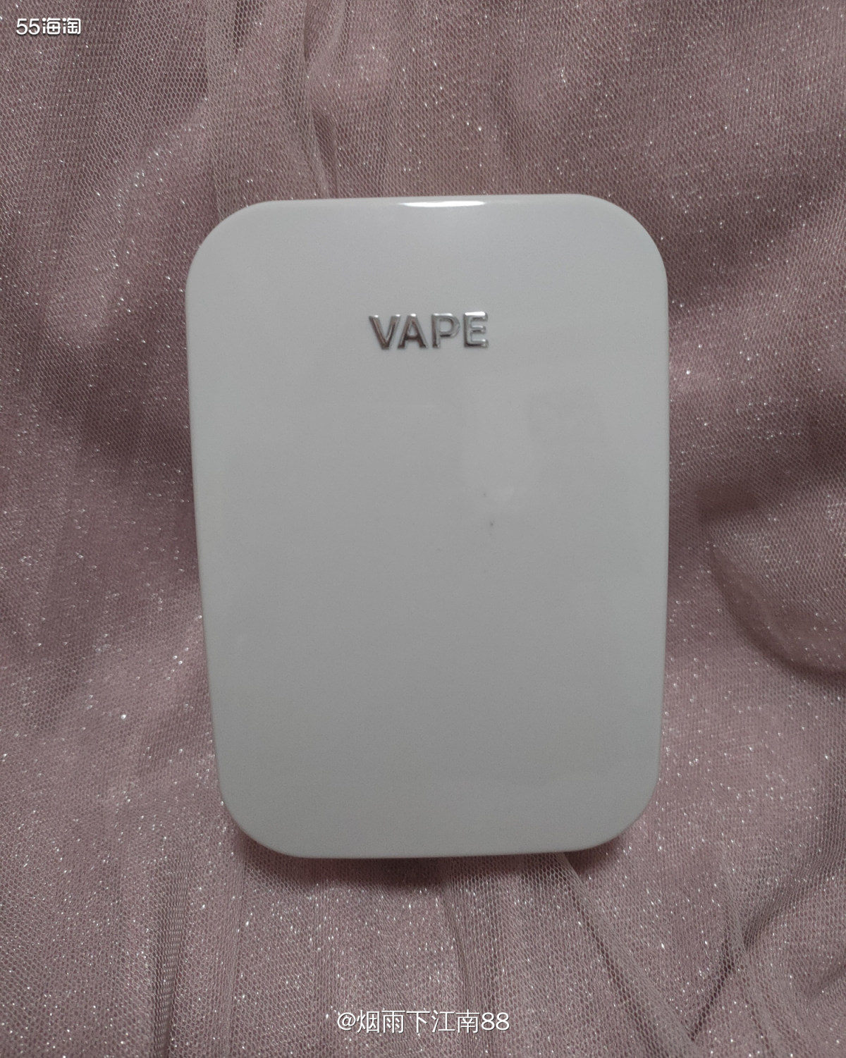 VAPE驱蚊器，是日本进口的无需插电的电池式驱蚊器，特殊风扇