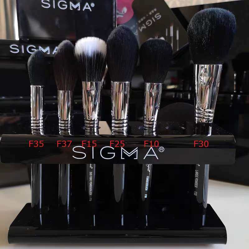 ✅Sigma属于专业化妆刷里面为数不多颜值高，价格较低，使用