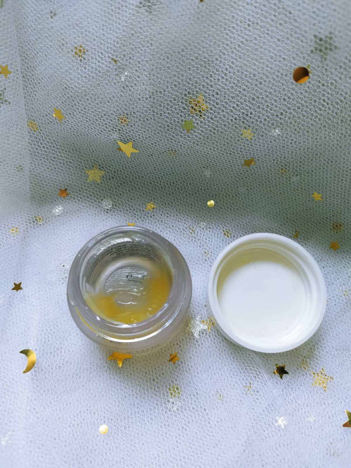 最近我在用两款卸妆膏，在LF海淘到的Eve lom和我经常的